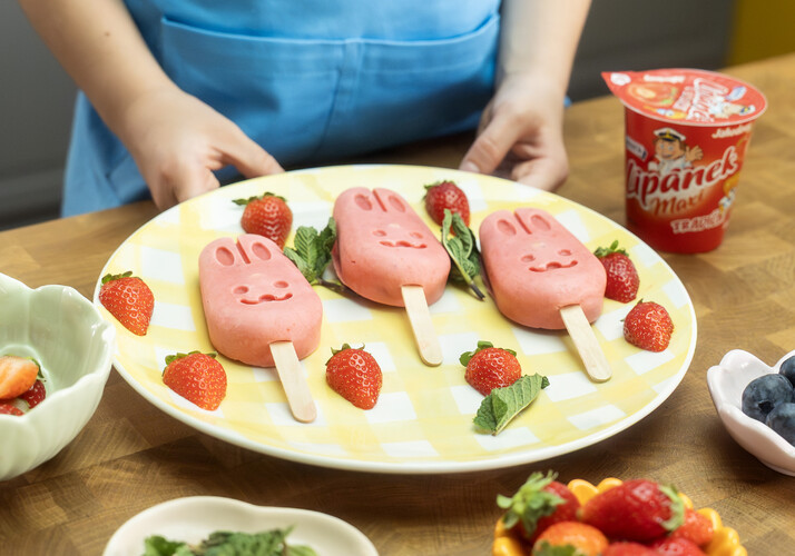 Domáca jahodová zmrzlina s tradičným Lipánkem