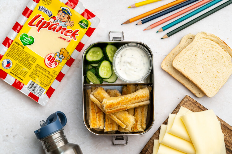 Syrové rolky z toastového chleba