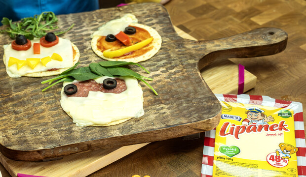 Detská mini pizza so syrom Lipánek